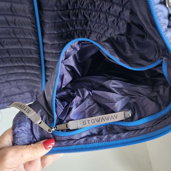 L.L. Bean Ultralight 850 Down Puffer Jacket - Men's size Large Navy Blue Downtek - Picture 7 of 10